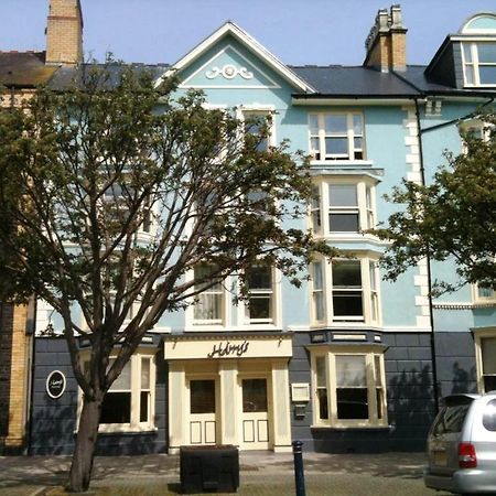 Harry'S Hotel & Restaurant Aberystwyth Buitenkant foto
